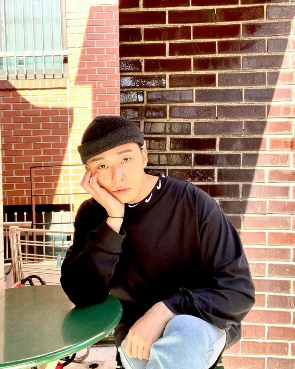 thumbnail-0